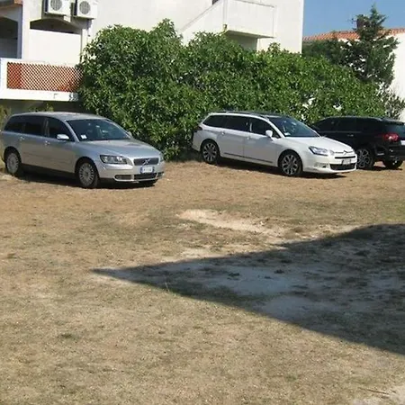 12169d * פובליאנה